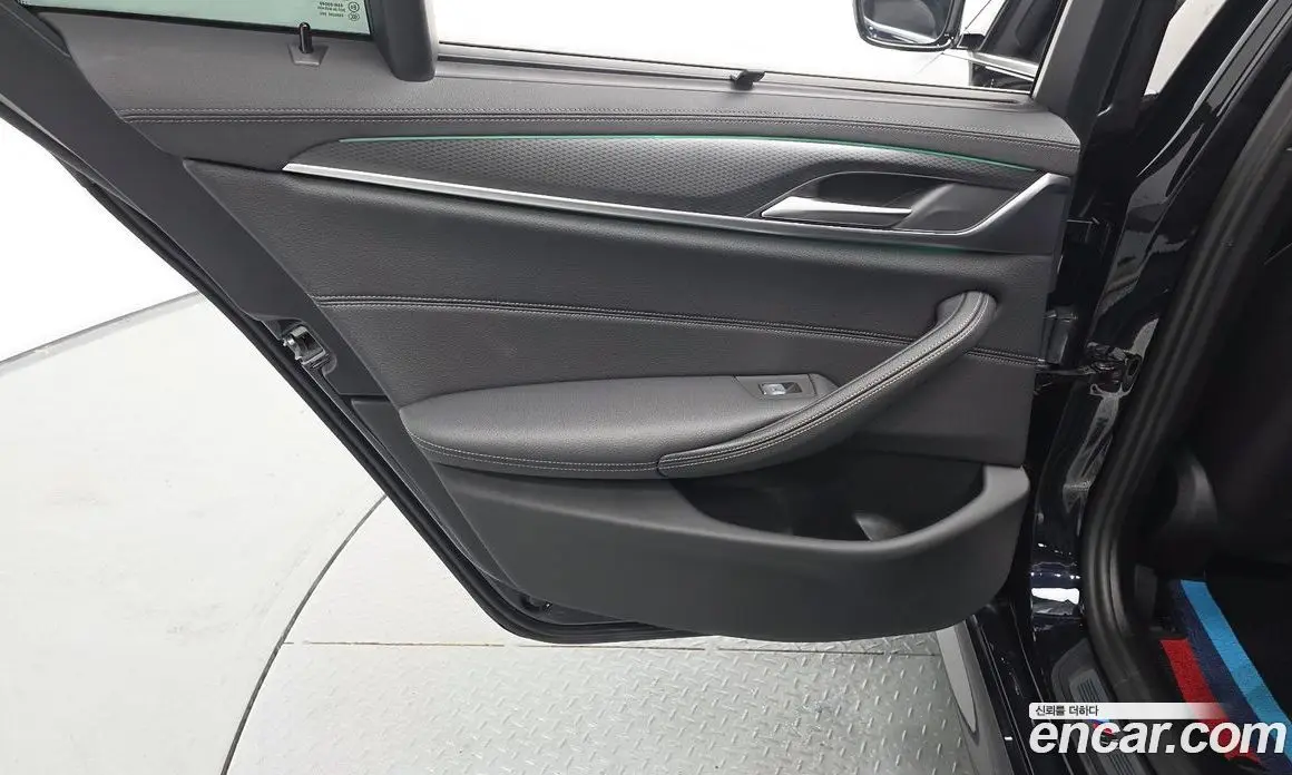 BMW 5 серия 2023 2.0 автомат (гидро), фото 15