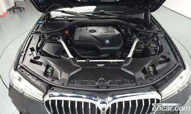 BMW 5 серия 2023 2.0 автомат (гидро), миниатюра 6