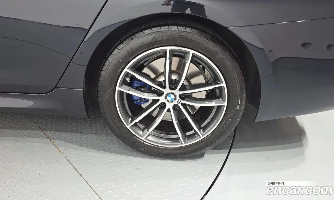 BMW 5 серия 2023 2.0 автомат (гидро), фото 7