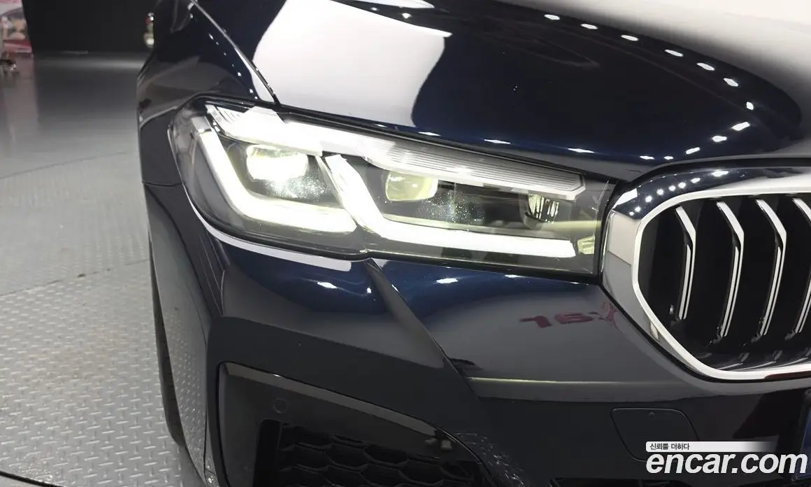 BMW 5 серия 2023 2.0 автомат (гидро), фото 8