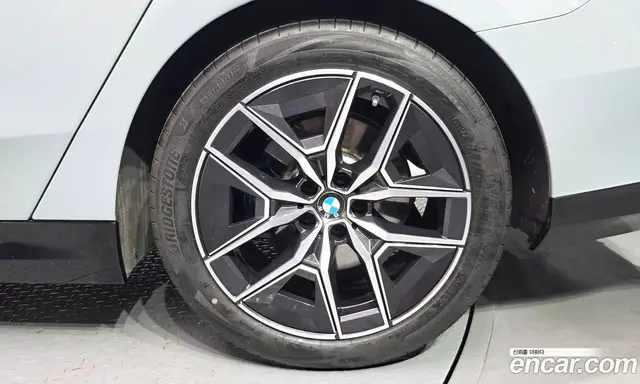 BMW 5 серия 2024 2.0 автомат (гидро), миниатюра 7
