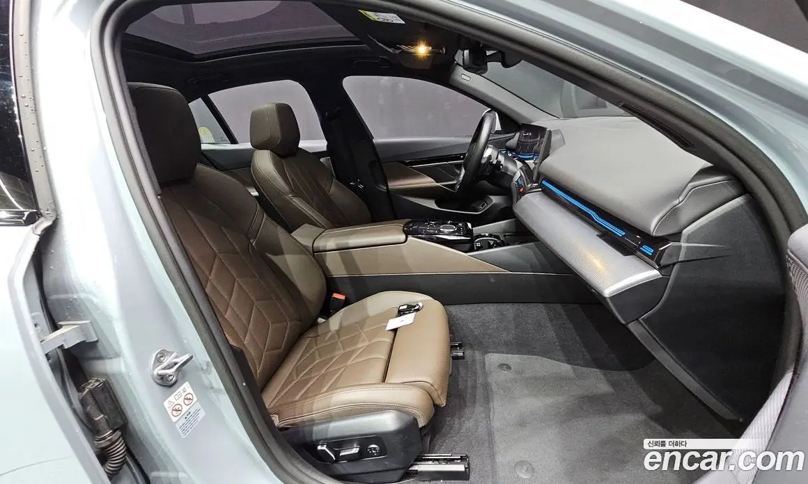 BMW 5 серия 2024 2.0 автомат (гидро), фото 16