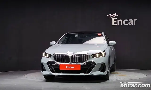 BMW 5 серия 2024 2.0 автомат (гидро), миниатюра 3