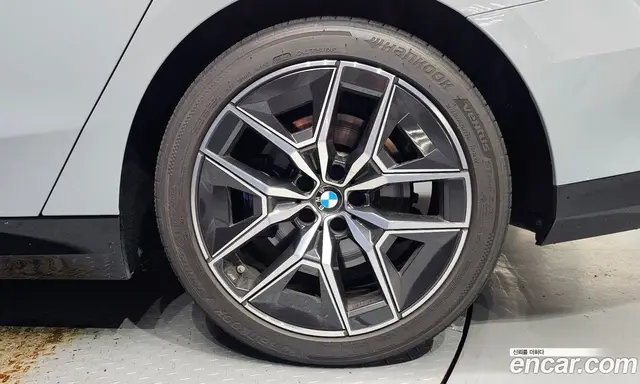 BMW 5 серия 2024 2.0 автомат (гидро), миниатюра 7
