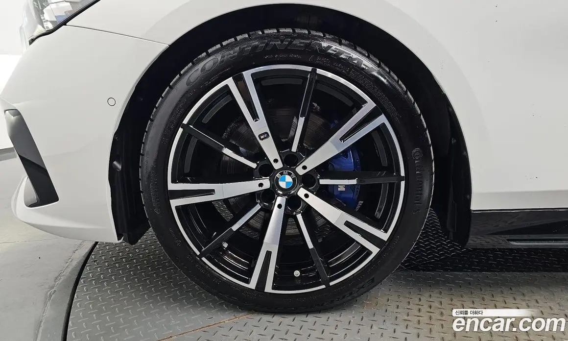BMW 5 серия 2024 2.0 автомат (гидро), фото 4 BMW 5 серия 2024 2.0 автомат (гидро), фото 4