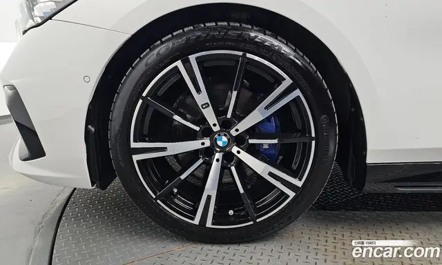 BMW 5 серия 2024 2.0 автомат (гидро), миниатюра 4 BMW 5 серия 2024 2.0 автомат (гидро), миниатюра 4