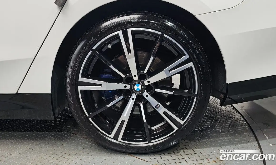 BMW 5 серия 2024 2.0 автомат (гидро), фото 6 BMW 5 серия 2024 2.0 автомат (гидро), фото 6