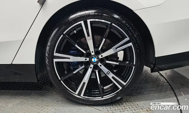 BMW 5 серия 2024 2.0 автомат (гидро), миниатюра 6 BMW 5 серия 2024 2.0 автомат (гидро), миниатюра 6