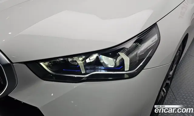 BMW 5 серия 2025 2.0 автомат (гидро), миниатюра 8