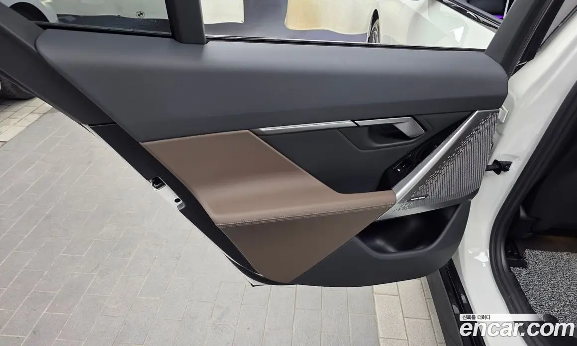 BMW 5 серия 2025 2.0 автомат (гидро), фото 15 BMW 5 серия 2025 2.0 автомат (гидро), фото 15