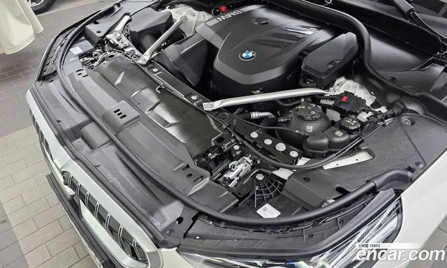 BMW 5 серия 2025 2.0 автомат (гидро), миниатюра 6 BMW 5 серия 2025 2.0 автомат (гидро), миниатюра 6