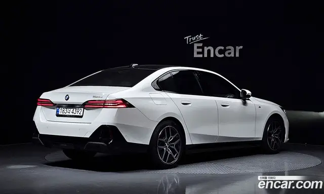 BMW 5 серия 2025 2.0 автомат (гидро), миниатюра 2 BMW 5 серия 2025 2.0 автомат (гидро), миниатюра 2