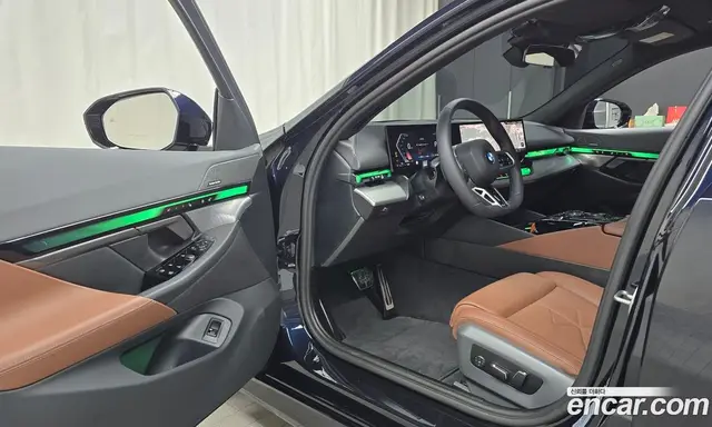 BMW 5 серия 2025 2.0 автомат (гидро), миниатюра 12