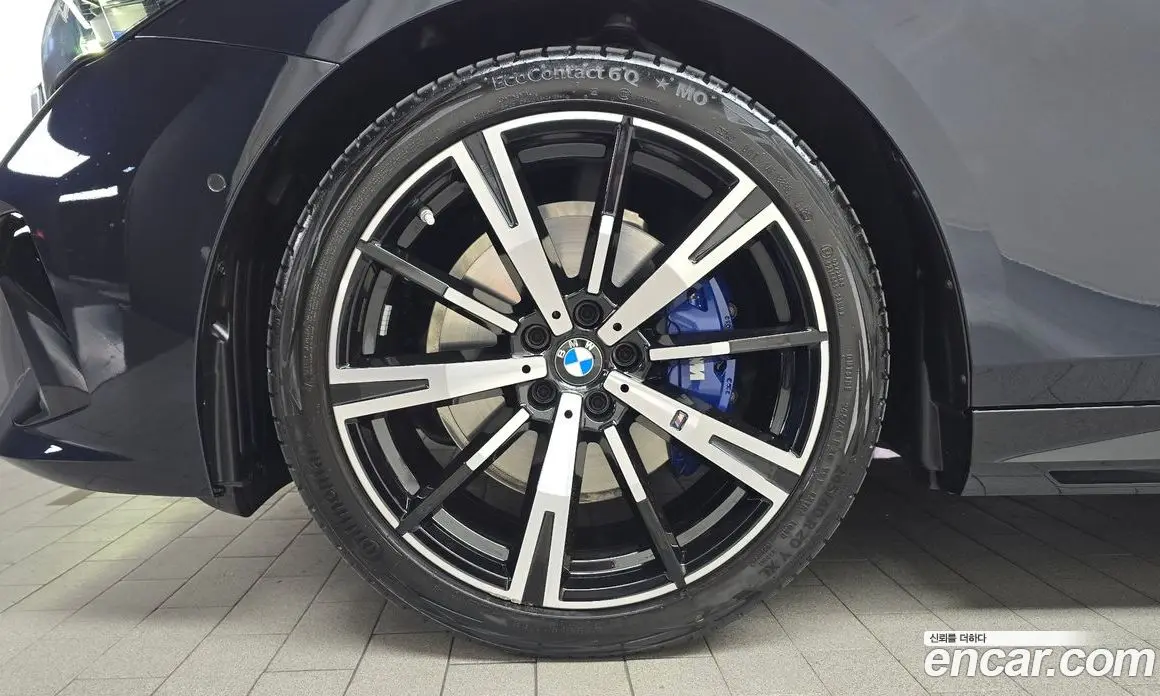BMW 5 серия 2025 2.0 автомат (гидро), фото 4