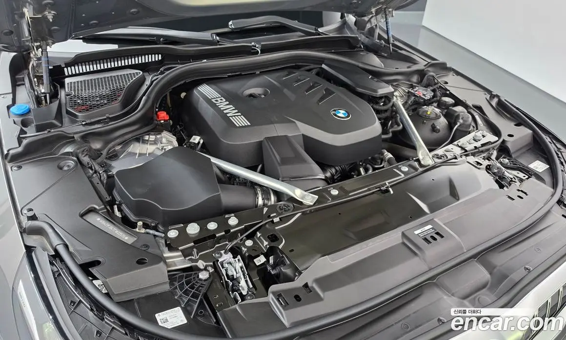 BMW 5 серия 2025 2.0 автомат (гидро), фото 5 BMW 5 серия 2025 2.0 автомат (гидро), фото 5