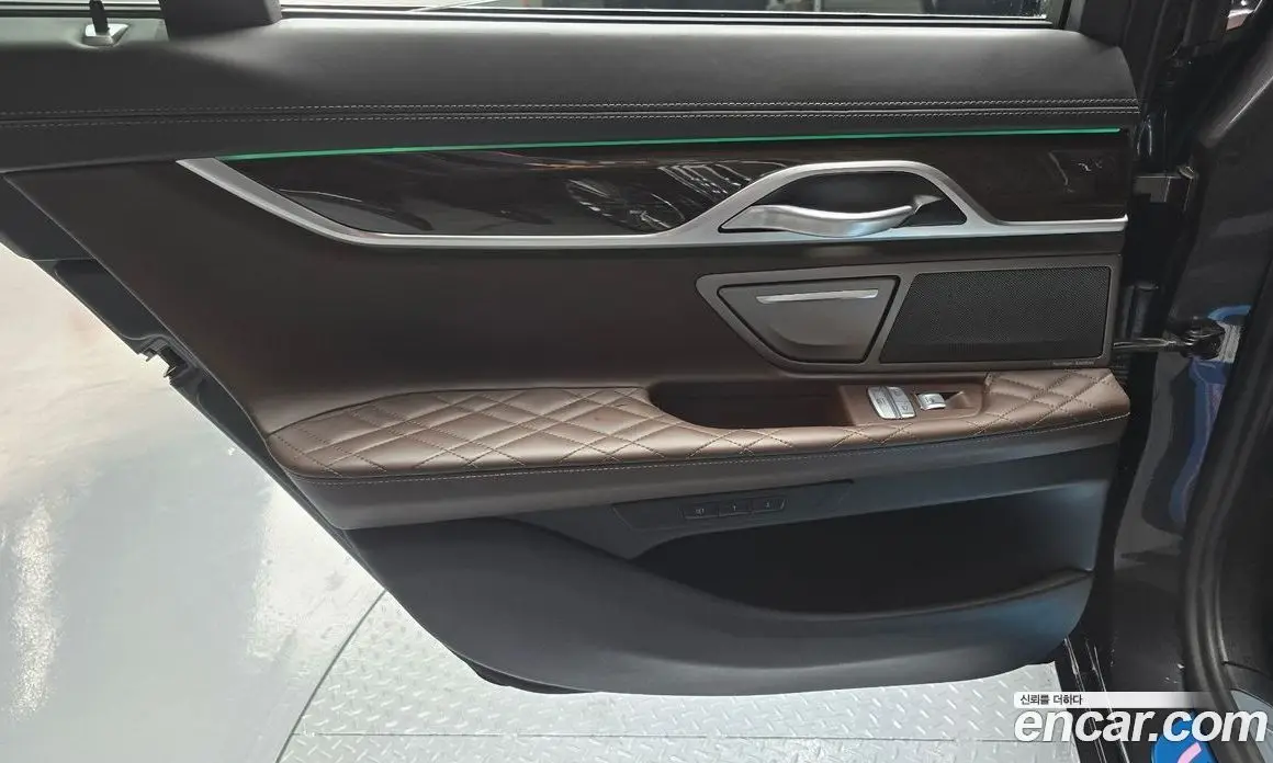 BMW 7 серия 2020 3.0 автомат (гидро), фото 15