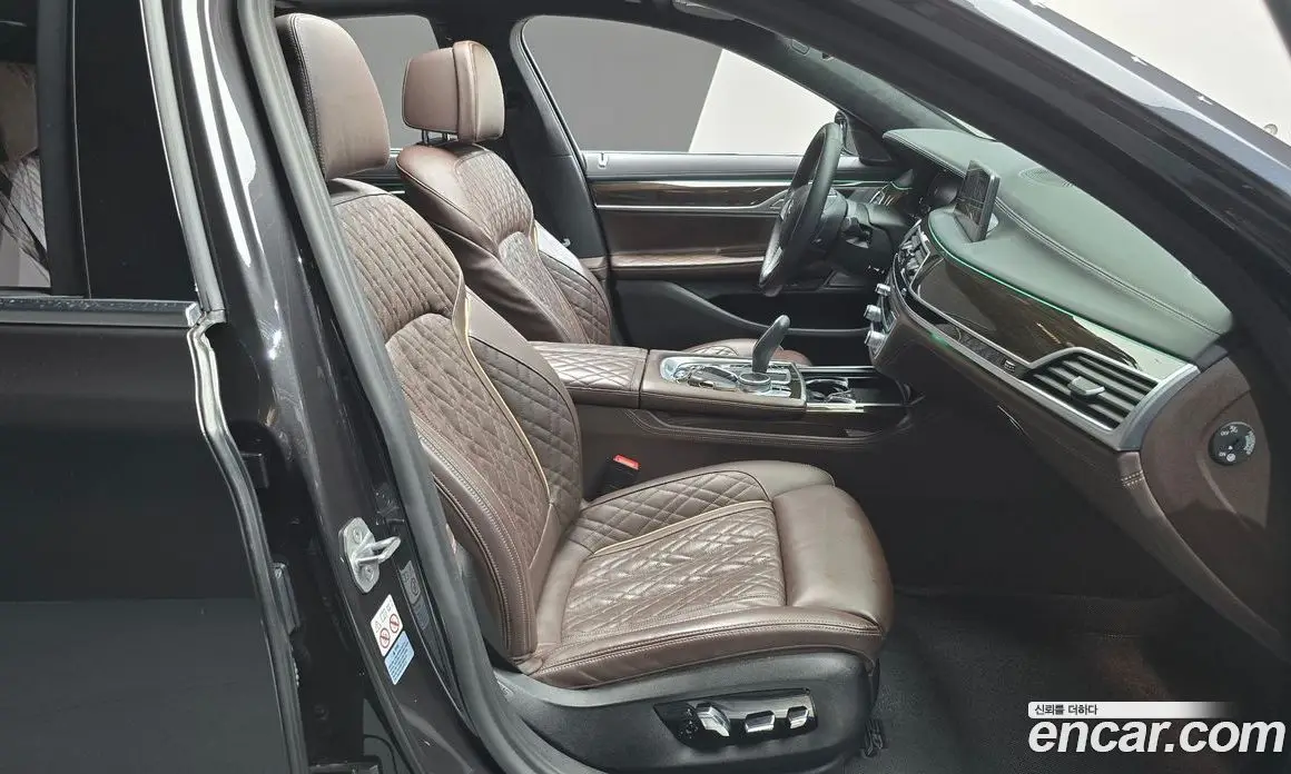 BMW 7 серия 2020 3.0 автомат (гидро), фото 16