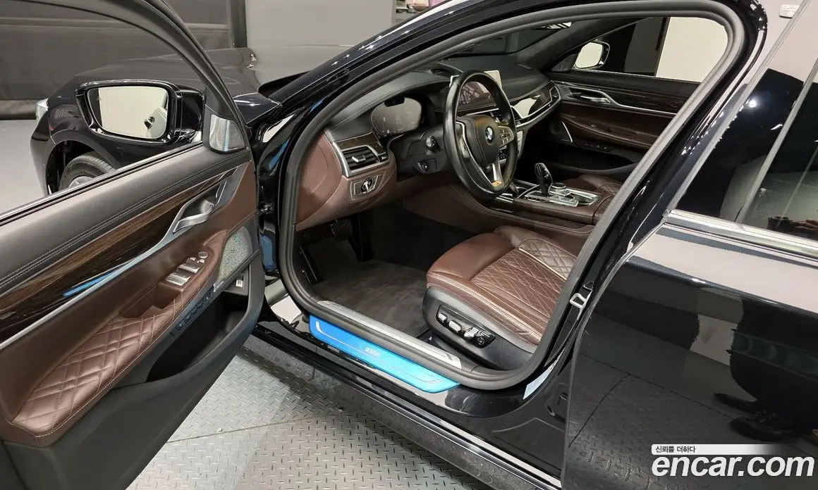 BMW 7 серия 2022 3.0 автомат (гидро), фото 13 BMW 7 серия 2022 3.0 автомат (гидро), фото 13