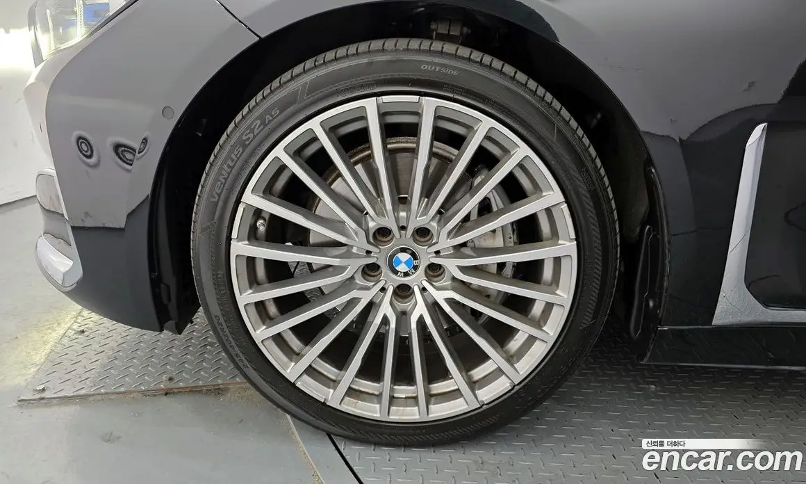 BMW 7 серия 2022 3.0 автомат (гидро), фото 5 BMW 7 серия 2022 3.0 автомат (гидро), фото 5