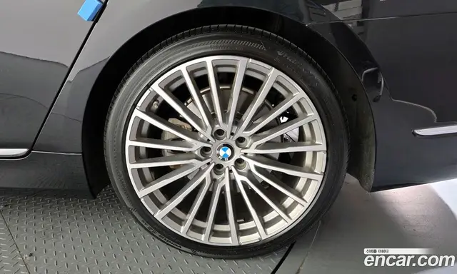 BMW 7 серия 2022 3.0 автомат (гидро), миниатюра 7 BMW 7 серия 2022 3.0 автомат (гидро), миниатюра 7