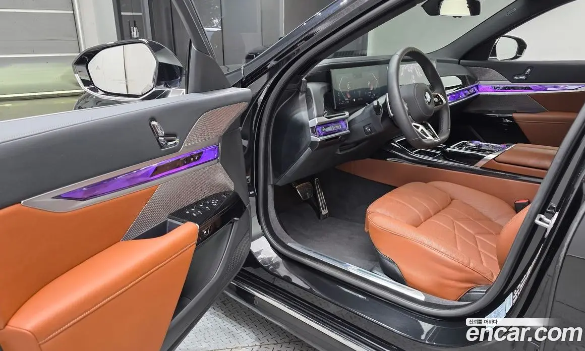 BMW 7 серия 2025 3.0 автомат (гидро), фото 13