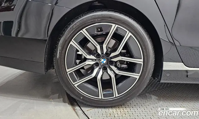 BMW 7 серия 2025 3.0 автомат (гидро), миниатюра 5