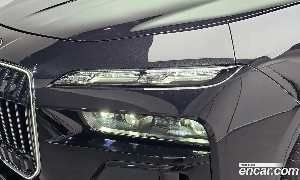 BMW 7 серия 2025 3.0 автомат (гидро), фото 8