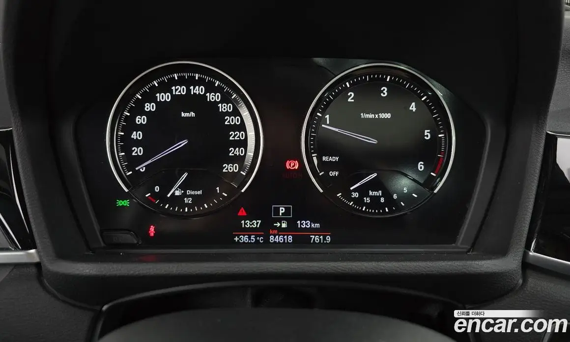 BMW X1 2018 2.0 автомат (гидро), фото 11