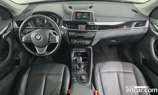 BMW X1 2018 2.0 автомат (гидро), миниатюра 10
