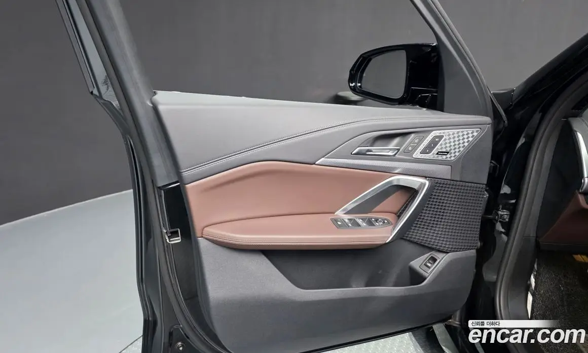 BMW X1 2025 2.0 автомат (гидро), фото 14