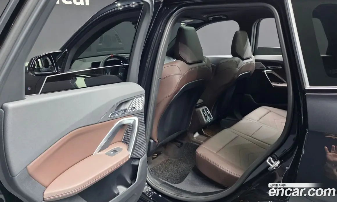 BMW X1 2025 2.0 автомат (гидро), фото 16