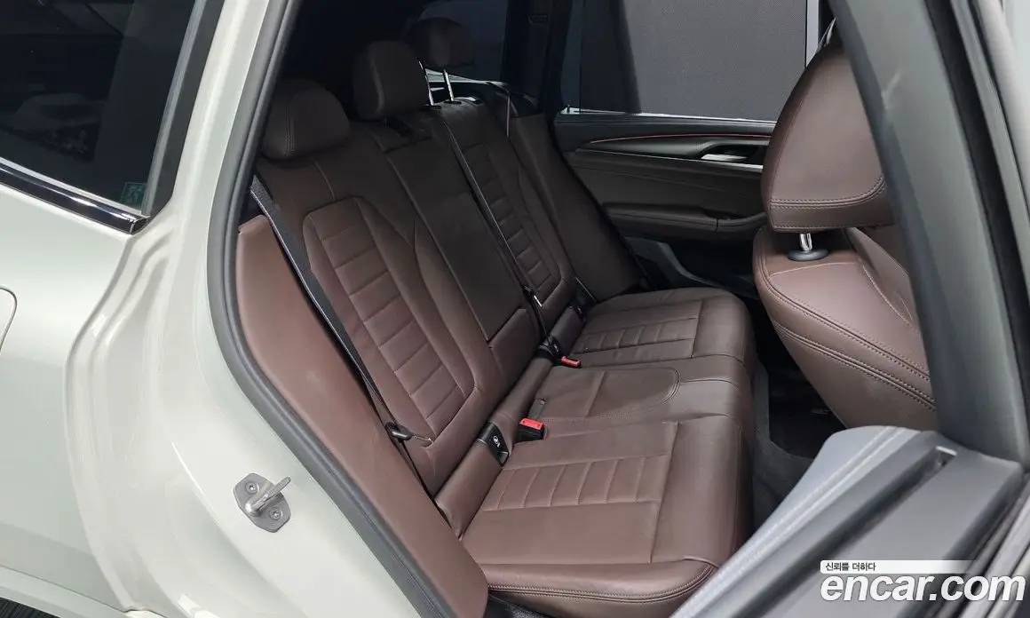 BMW X3 2022 2.0 автомат (гидро), фото 16