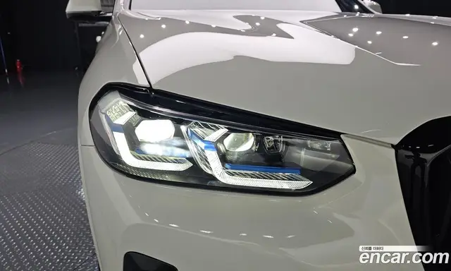 BMW X3 2022 2.0 автомат (гидро), миниатюра 7