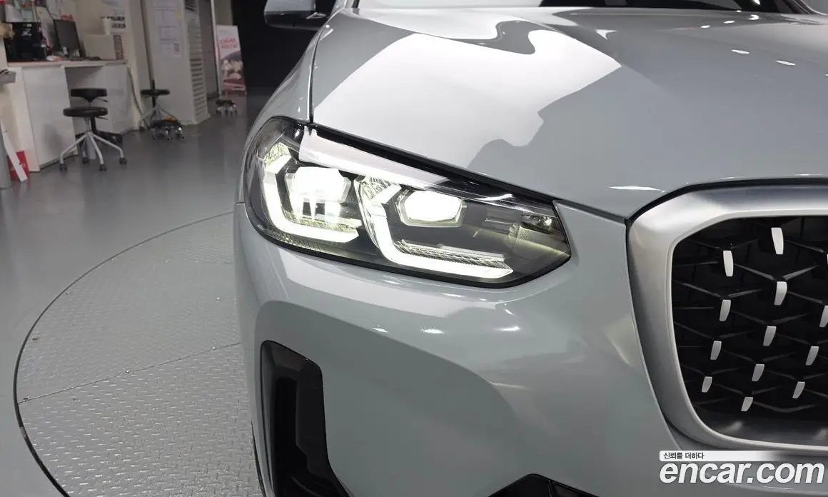 BMW X4 2022 2.0 автомат (гидро), фото 8 BMW X4 2022 2.0 автомат (гидро), фото 8
