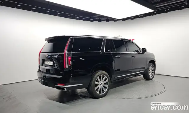 Cadillac Escalade 2021 6.2 автомат (гидро), миниатюра 2