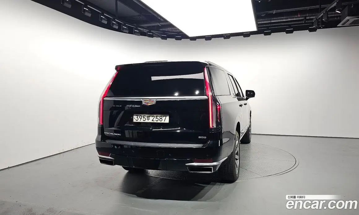 Cadillac Escalade 2021 6.2 автомат (гидро), фото 4