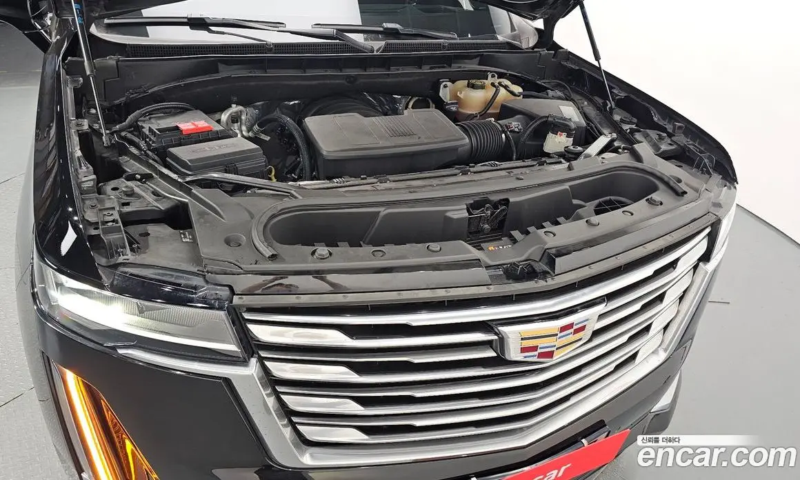 Cadillac Escalade 2021 6.2 автомат (гидро), фото 6