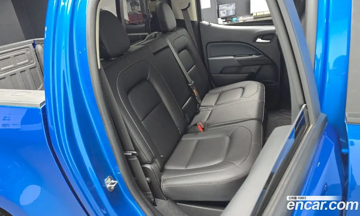 Chevrolet Colorado 2022 3.6 автомат (гидро), фото 16