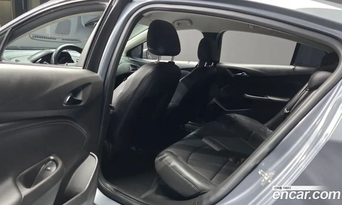 Chevrolet Cruze 2017 1.4 автомат (гидро), фото 18 Chevrolet Cruze 2017 1.4 автомат (гидро), фото 18