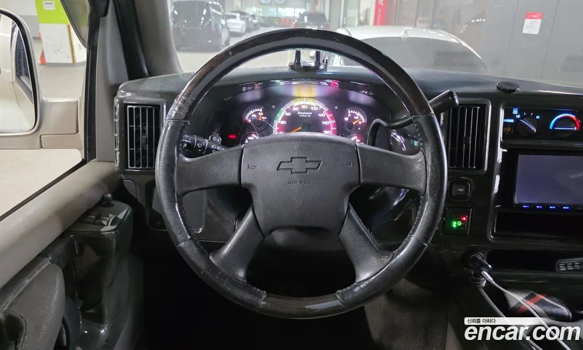 Chevrolet Express Van 2006 5.3 автомат (гидро), фото 13 Chevrolet Express Van 2006 5.3 автомат (гидро), фото 13