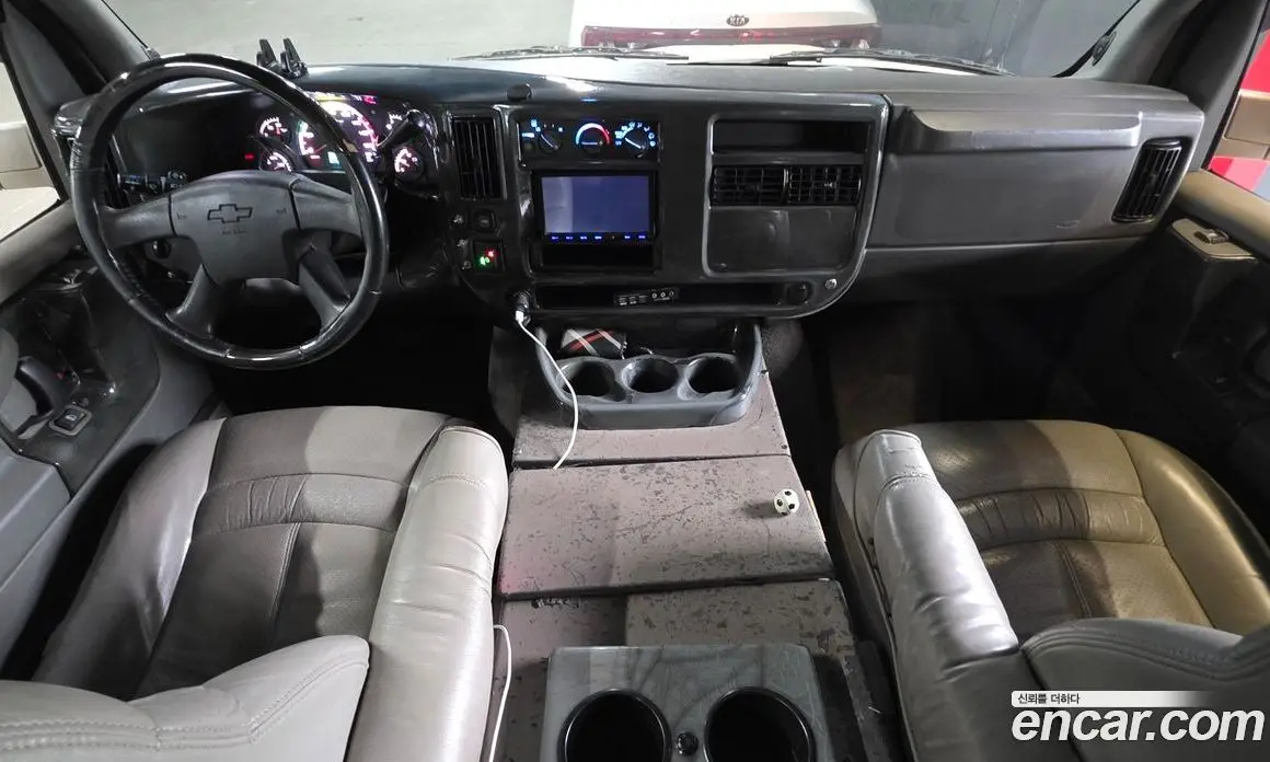 Chevrolet Express Van 2006 5.3 автомат (гидро), фото 7 Chevrolet Express Van 2006 5.3 автомат (гидро), фото 7