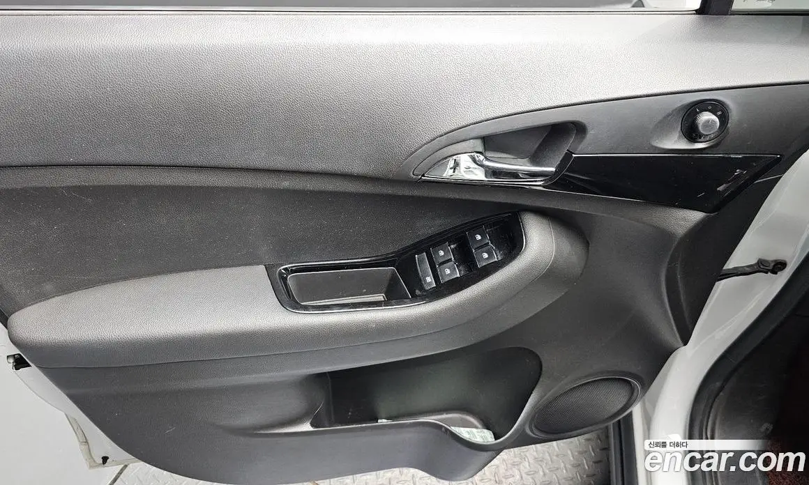 Chevrolet Orlando 2013 2.0 автомат (гидро), фото 14