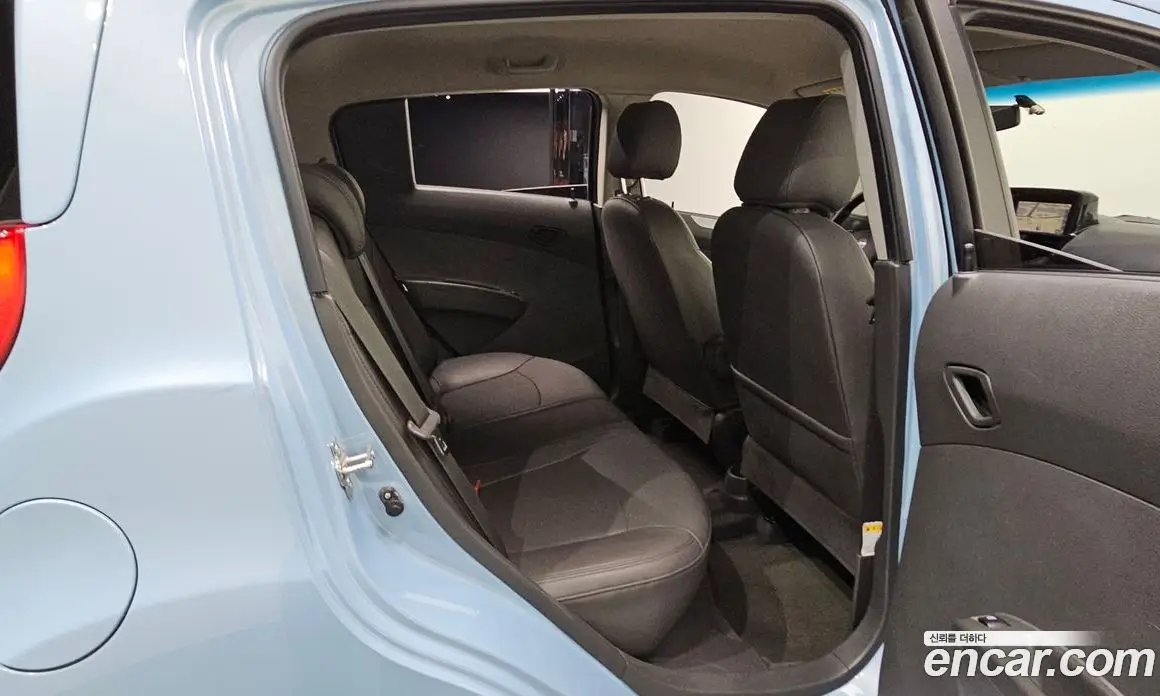 Chevrolet Spark 2013 1.0 автомат (гидро), фото 16 Chevrolet Spark 2013 1.0 автомат (гидро), фото 16