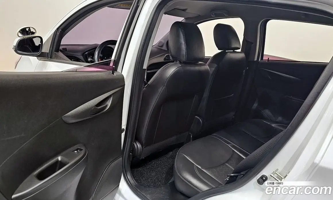 Chevrolet Spark 2016 1.0 автомат (гидро), фото 18