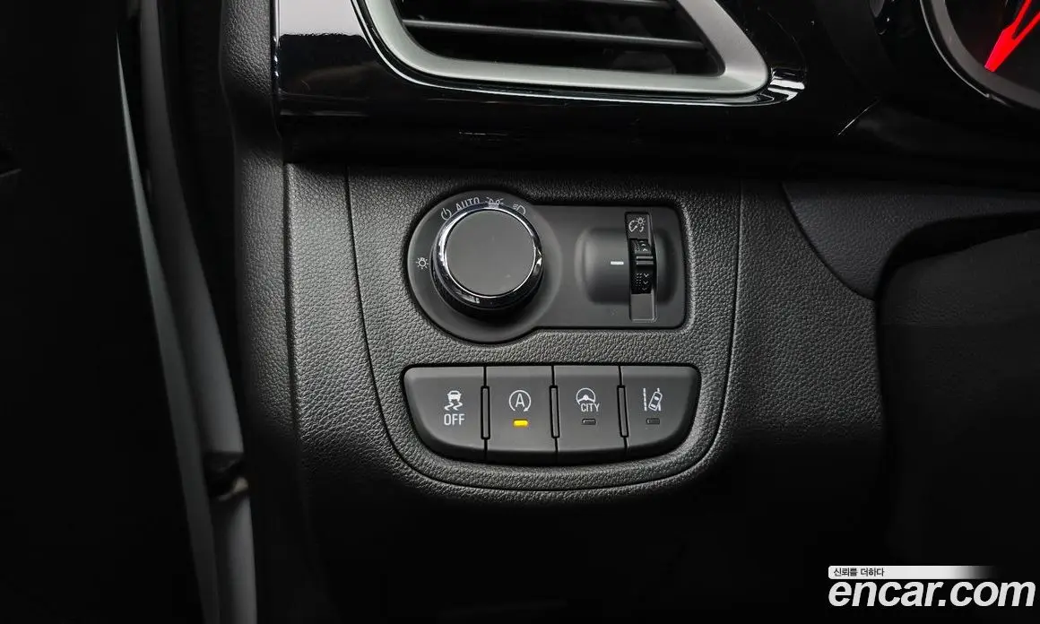Chevrolet Spark 2019 1.0 автомат (гидро), фото 18