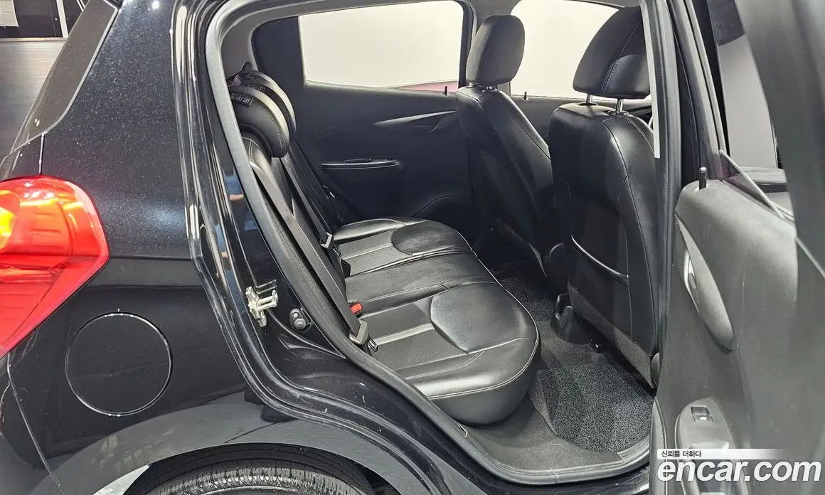 Chevrolet Spark 2019 1.0 автомат (гидро), фото 17