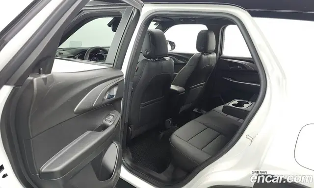 Chevrolet TrailBlazer 2022 1.3 автомат (гидро), миниатюра 11