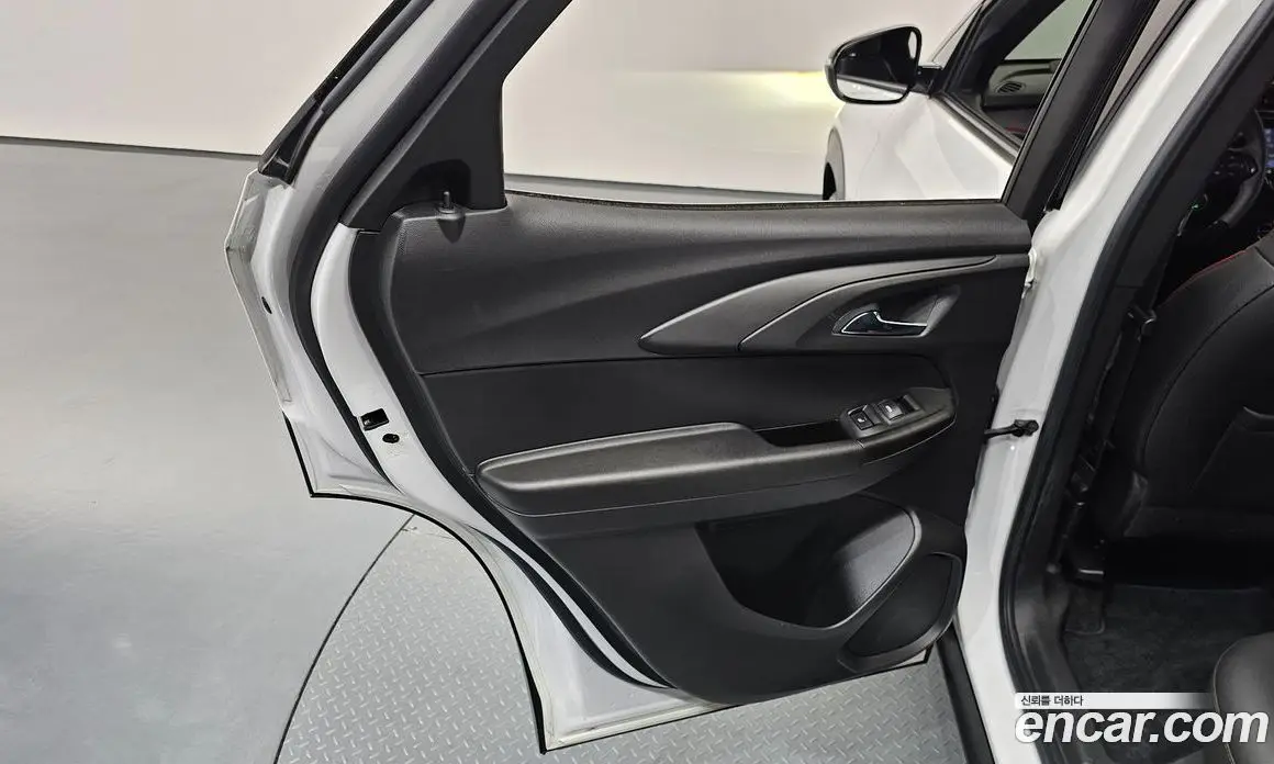 Chevrolet TrailBlazer 2022 1.3 автомат (гидро), фото 15