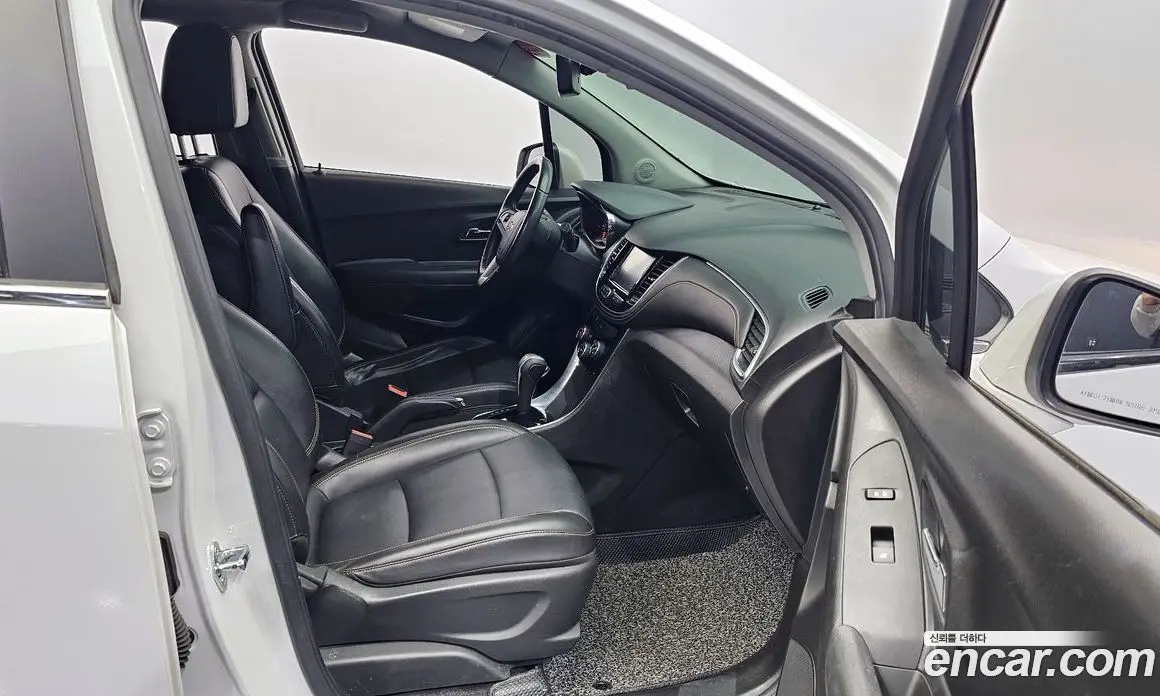 Chevrolet Trax 2018 1.4 автомат (гидро), фото 17