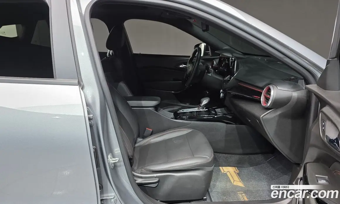 Chevrolet Trax 2023 1.2 автомат (гидро), фото 13